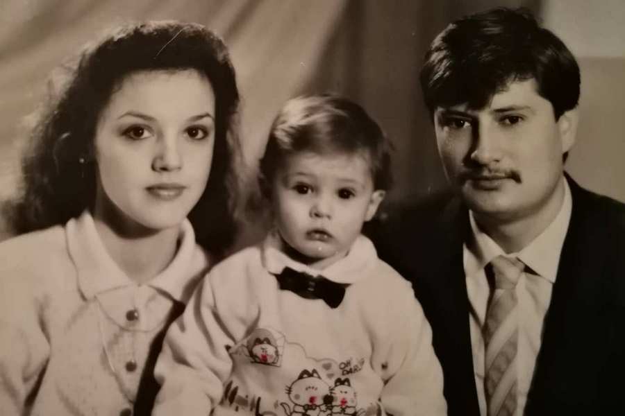 Святлана Гарда з сям'ёй. 1990 год