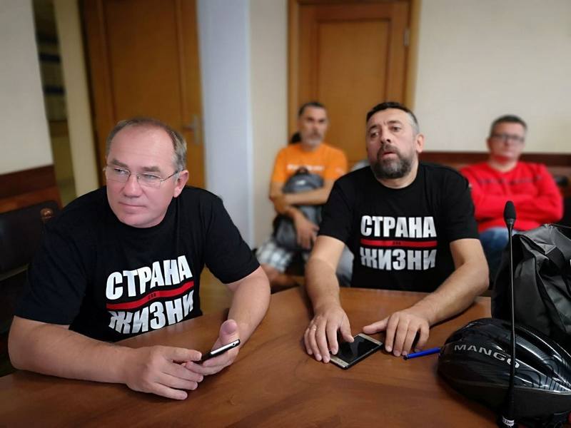 Aliaksandr Kabanau and Siarhei Piatrukhin. Photo: Aliaksandr Kabanau's Facebook page Александр Кабанов Сергей Петрухин